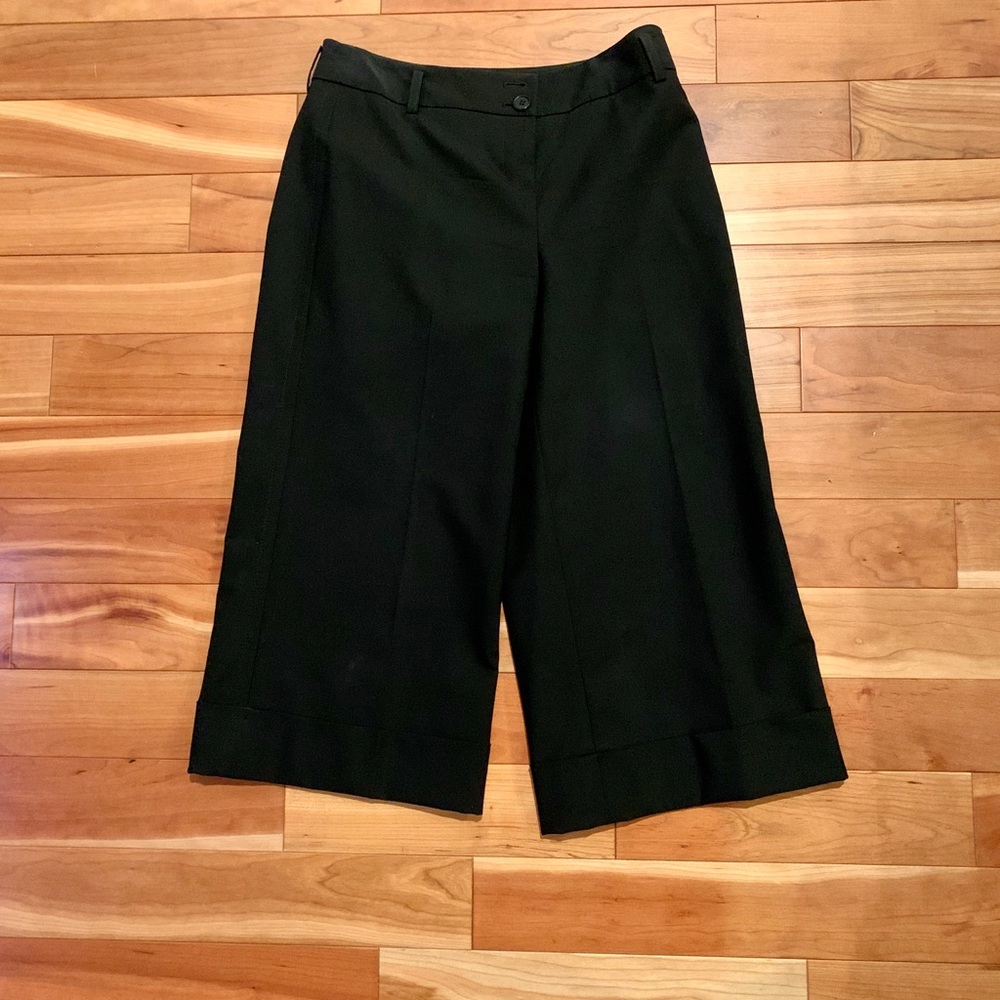 Dress capris